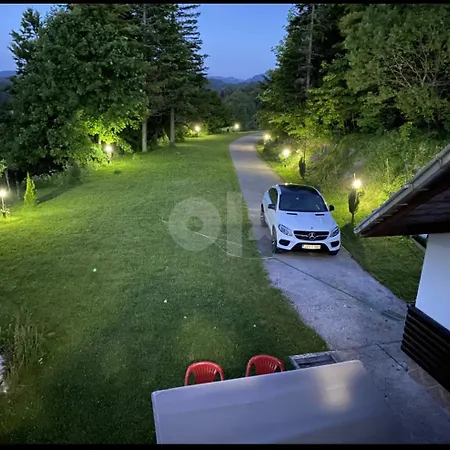 Villa Ponijeri